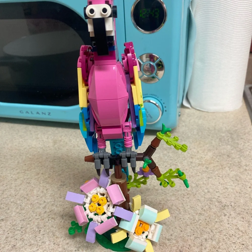Colorful Parrot Building Set Lego